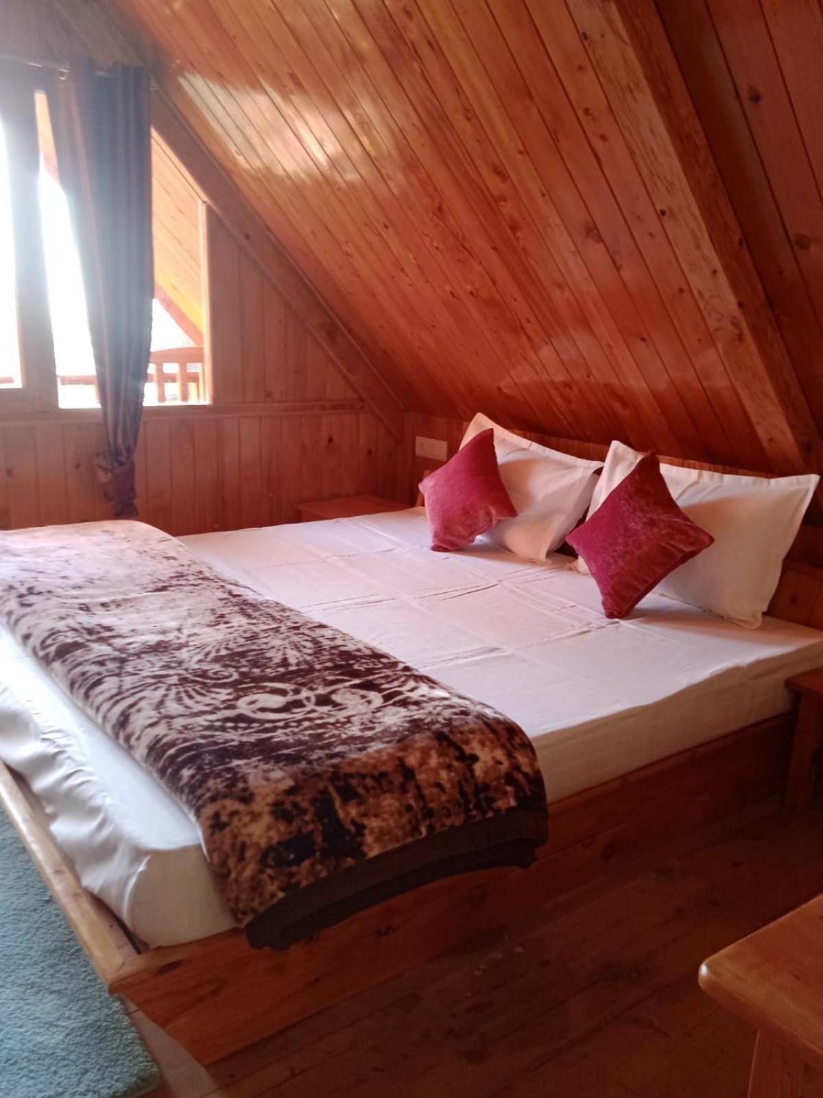 Forest View Cottage Jibhi Екстериор снимка